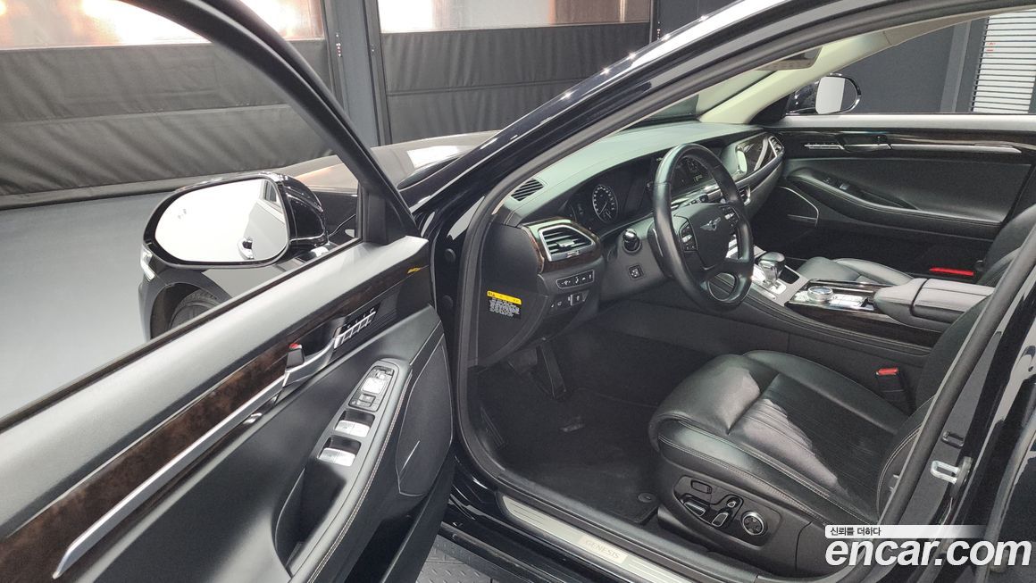Genesis G90 2019