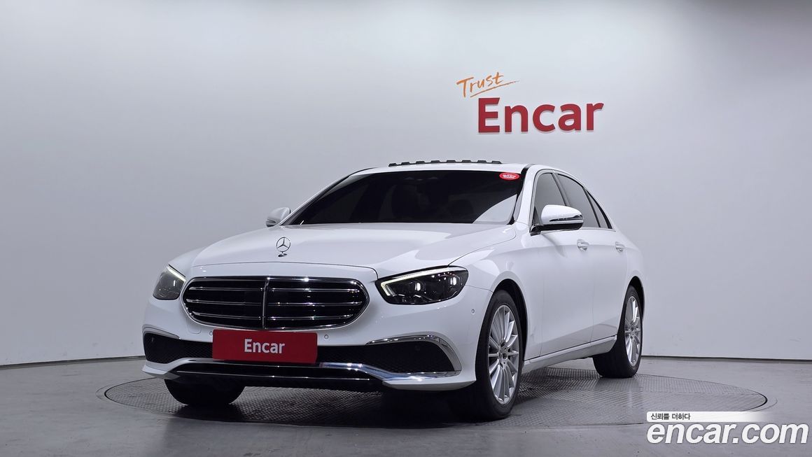 Mercedes-Benz E-Class 2021