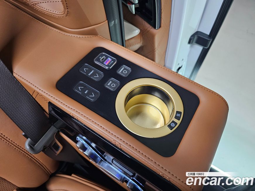 Kia Canival 2024