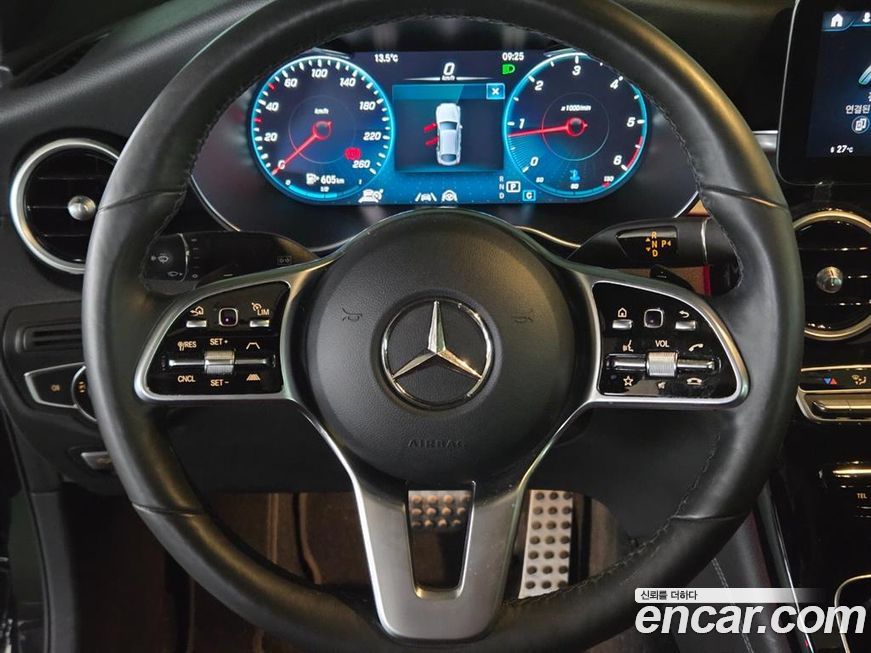 Mercedes-Benz GLC-Class 2021