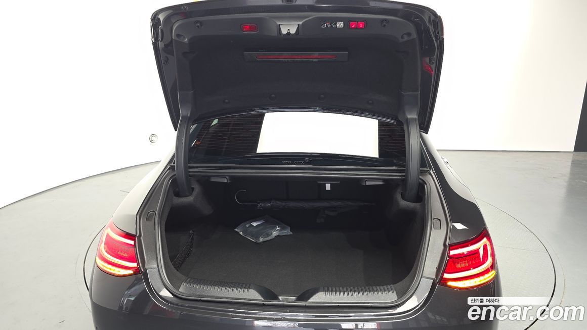 Mercedes-Benz CLS-Class 2023