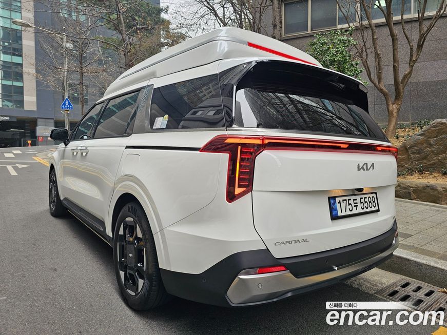 Kia Canival 2024