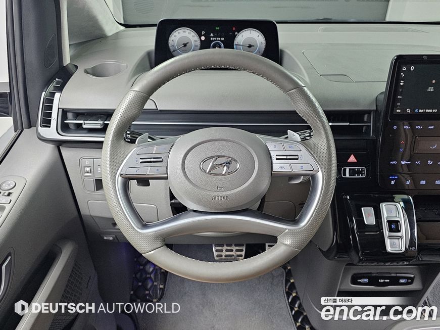 Hyundai Staria 2023