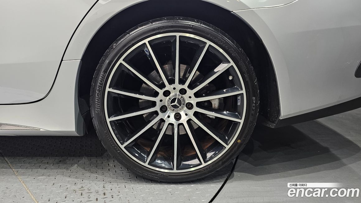 Mercedes-Benz CLS-Class 2019