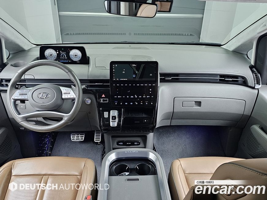 Hyundai Staria 2023