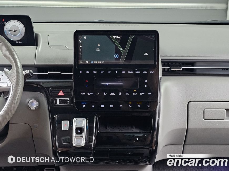 Hyundai Staria 2023