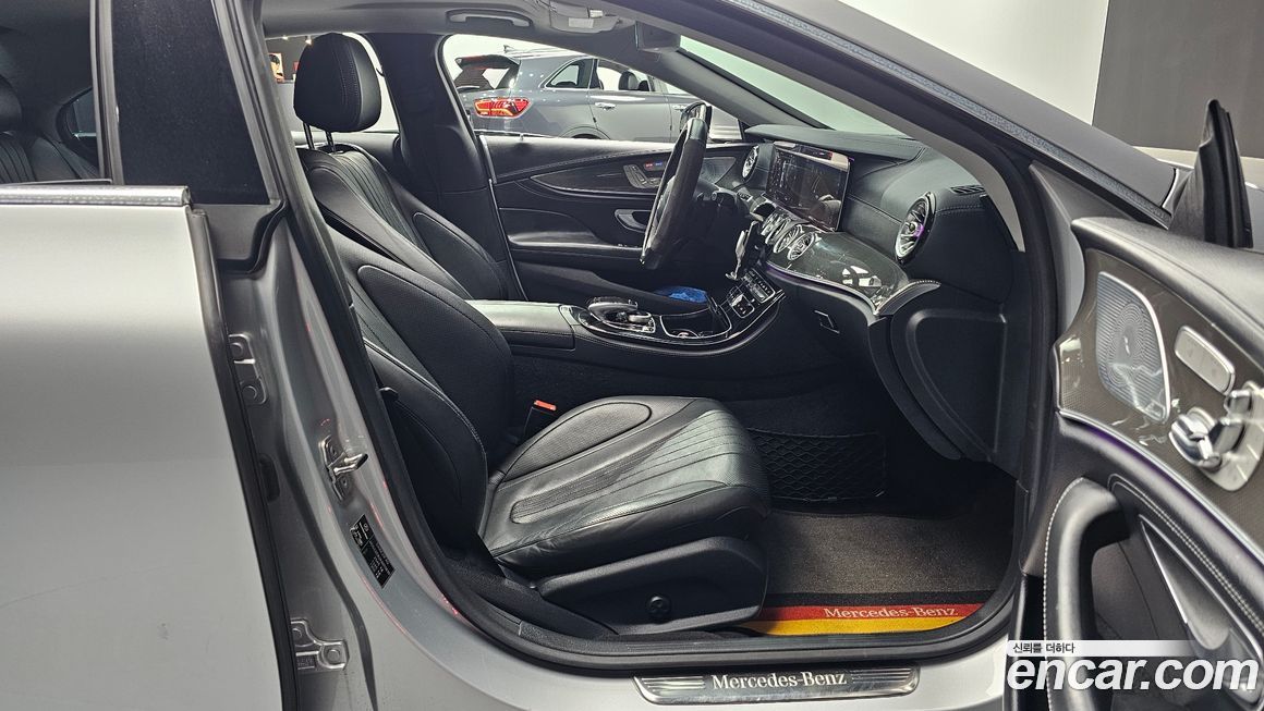 Mercedes-Benz CLS-Class 2019