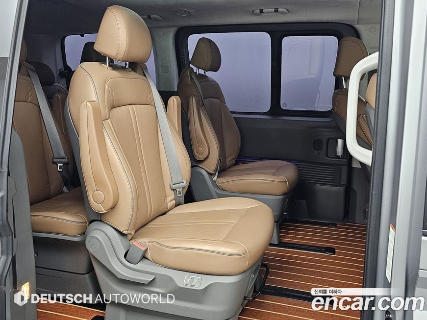 Hyundai Staria 2023