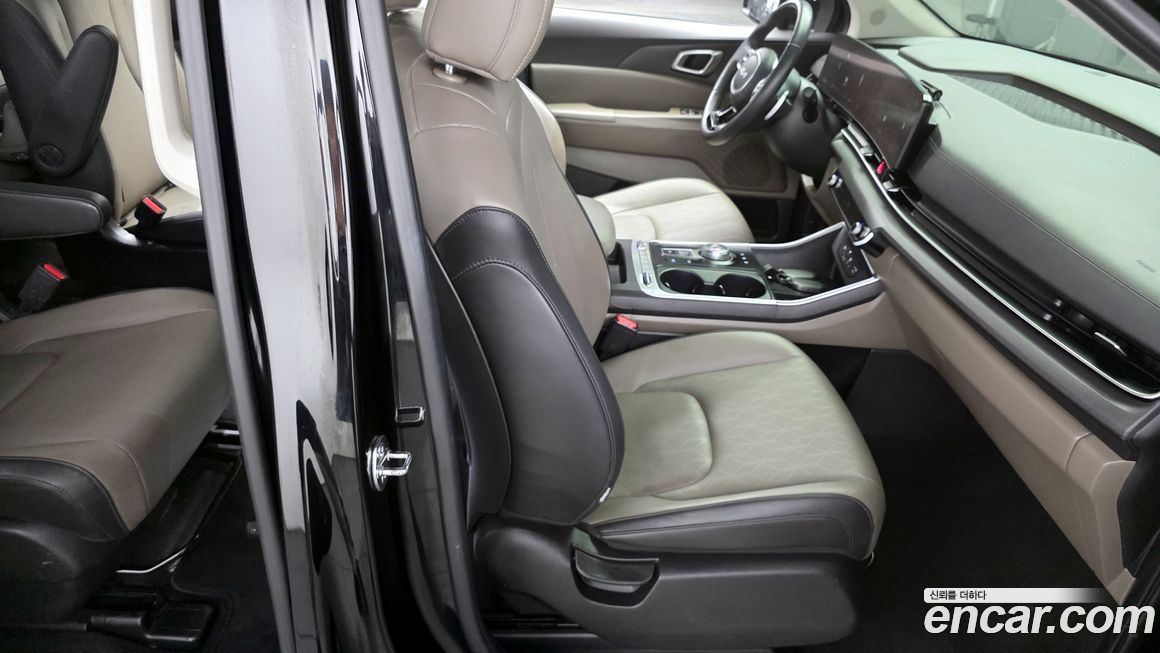Kia Canival 2024