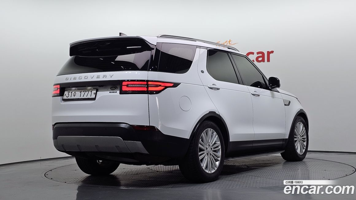 Land Rover Discovery 2018