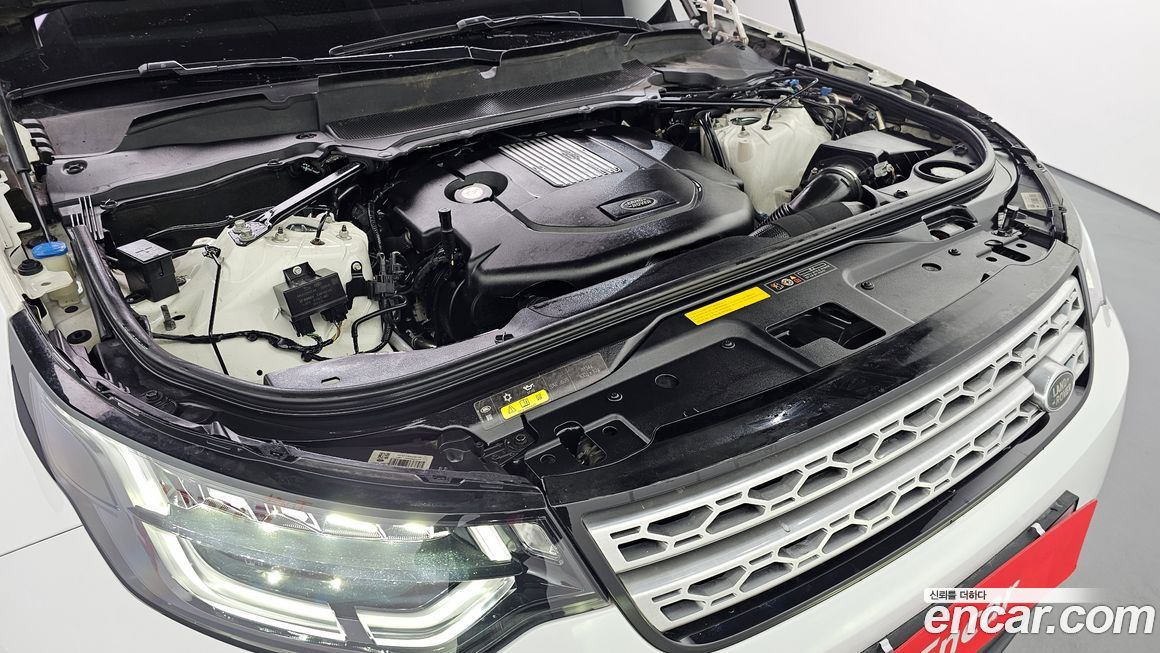 Land Rover Discovery 2018