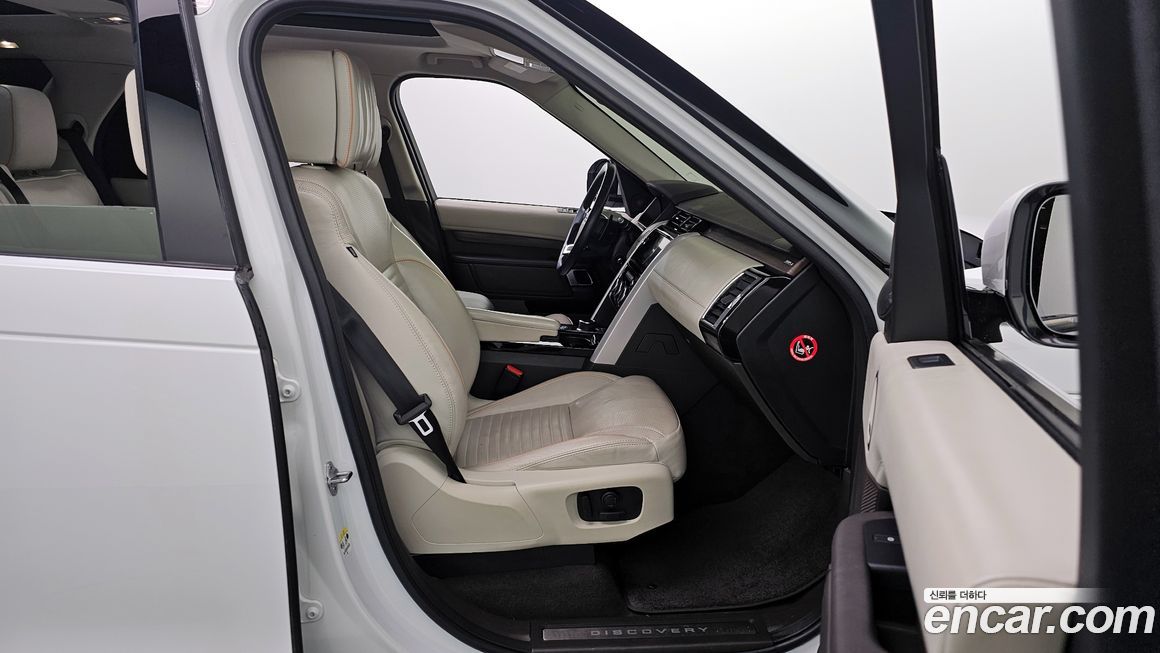 Land Rover Discovery 2018