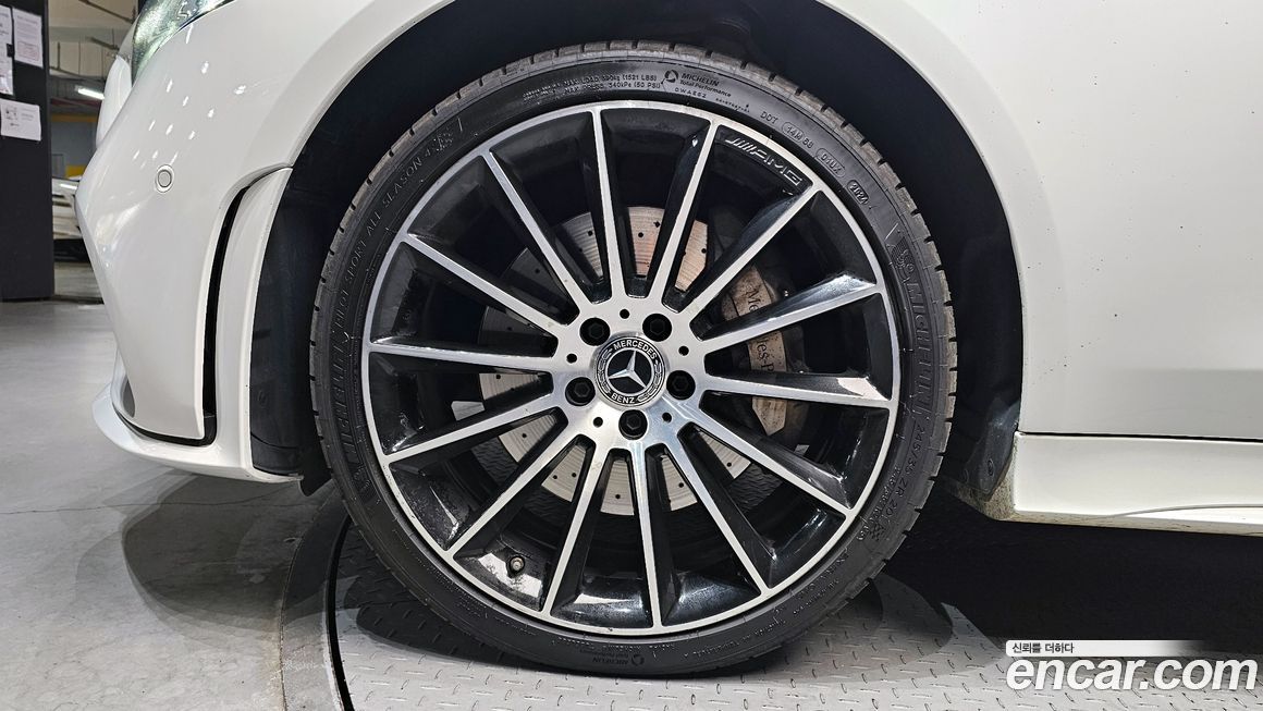 Mercedes-Benz CLS-Class 2019