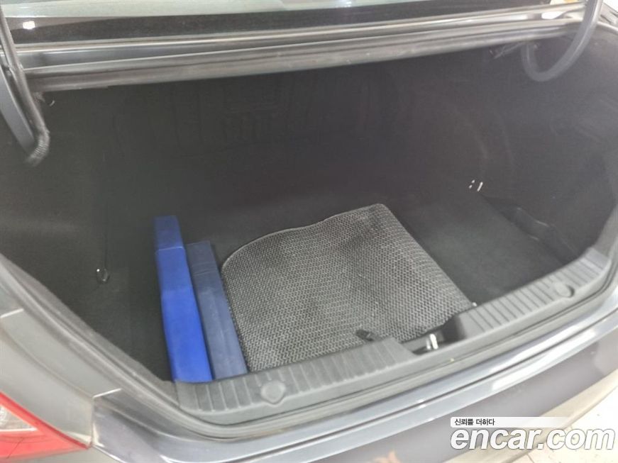 Hyundai Sonata 2012