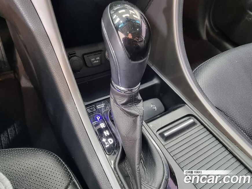 Hyundai Sonata 2012
