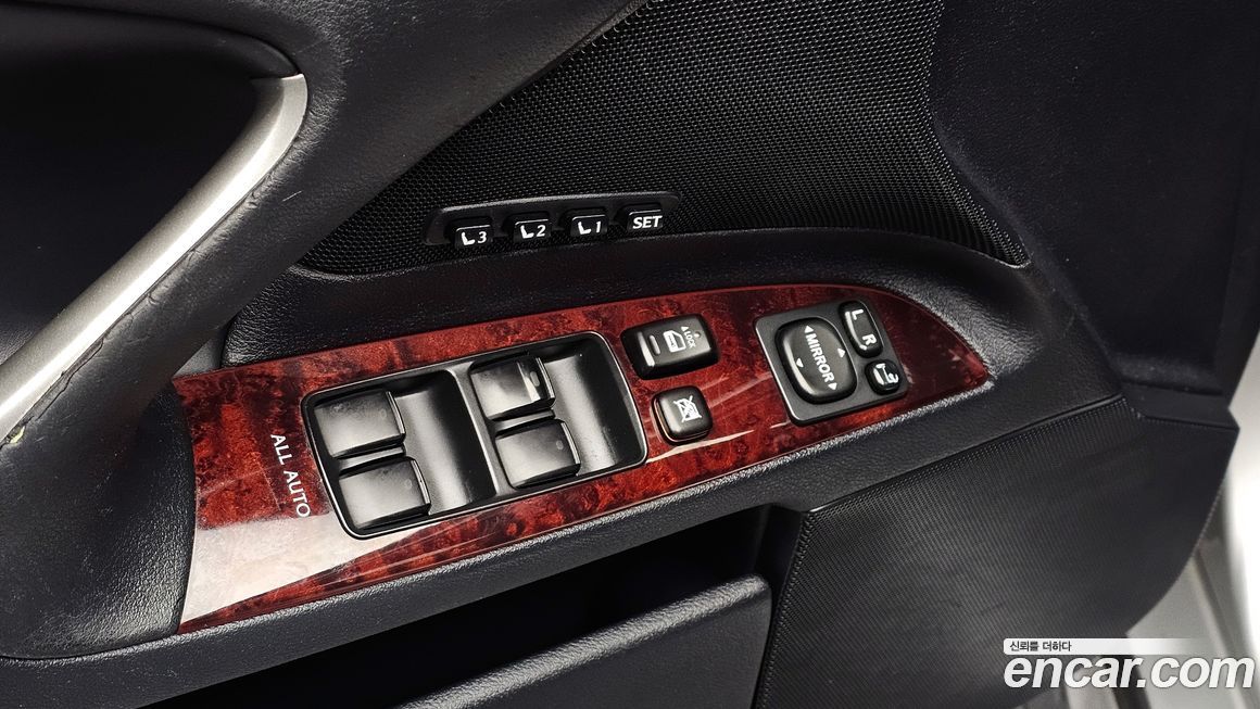Lexus IS 2008