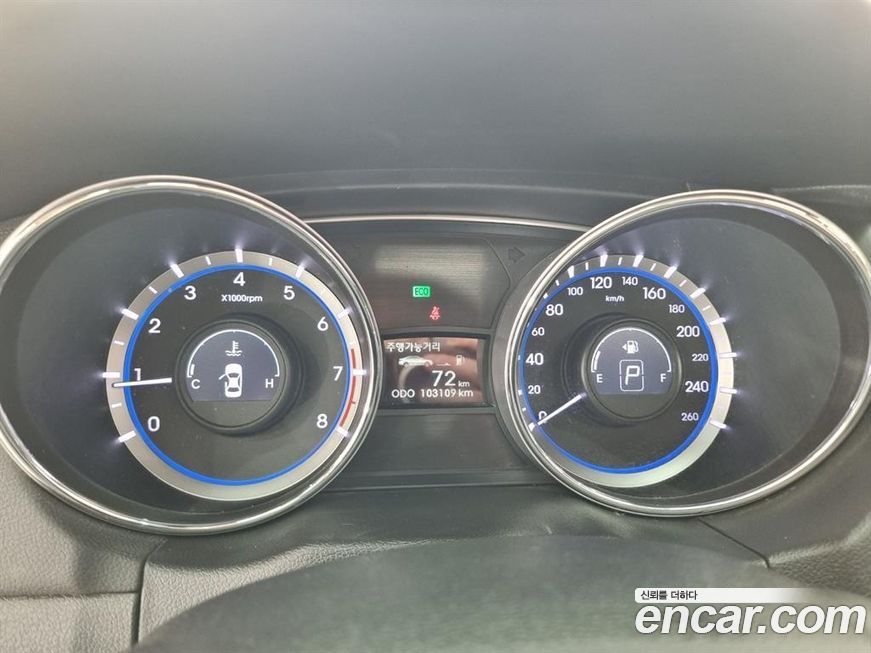 Hyundai Sonata 2012