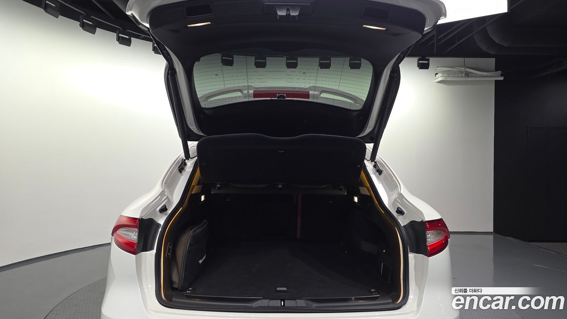 Maserati Levante 2018