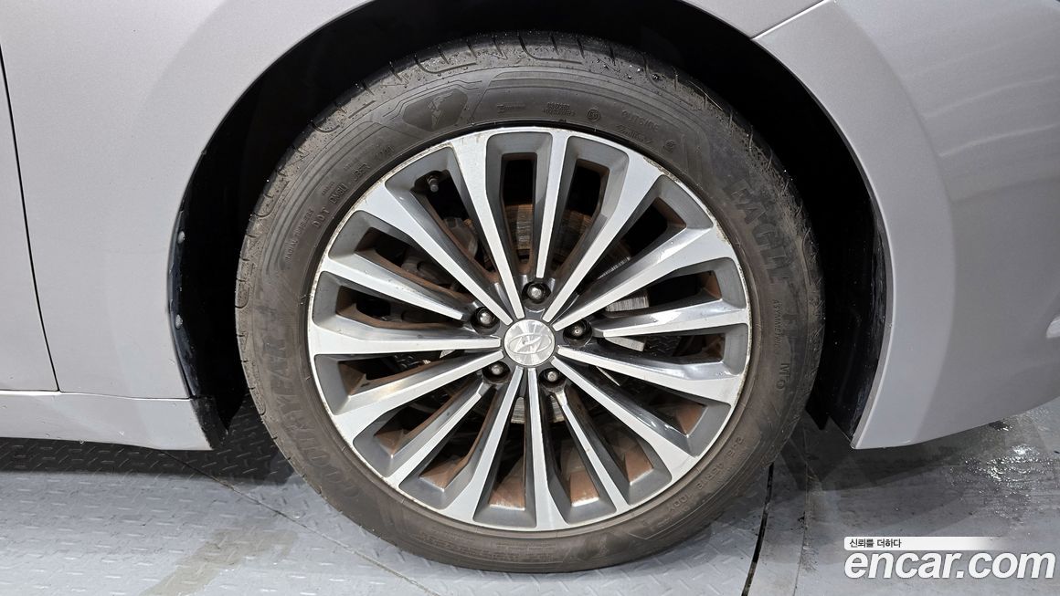 Hyundai Grandeur 2014