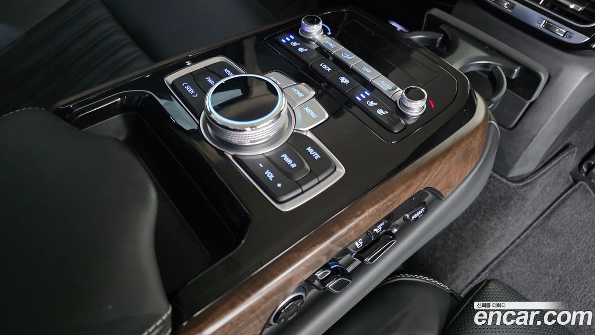 Genesis G90 2019