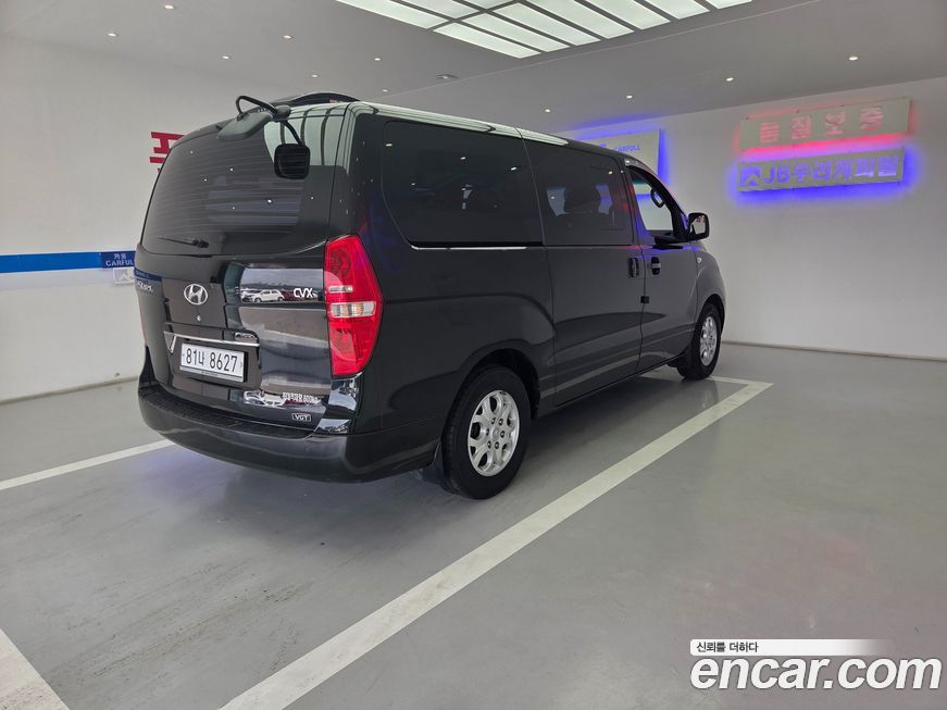 Hyundai Starex 2011