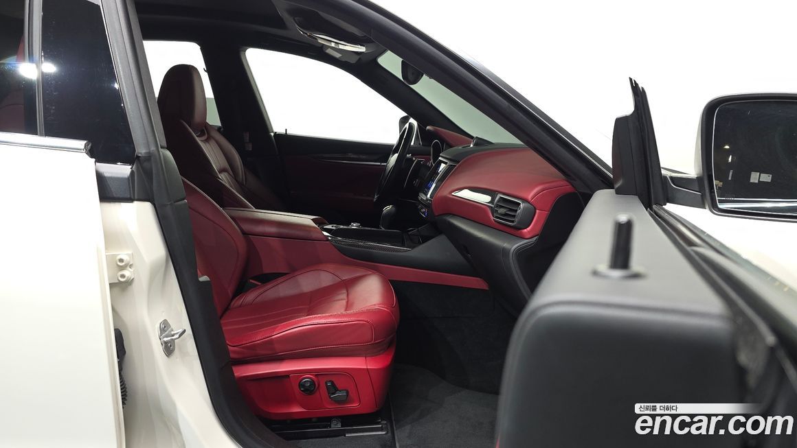 Maserati Levante 2018