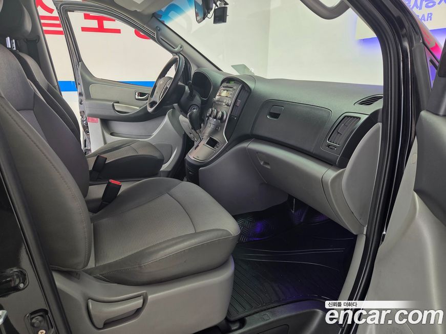 Hyundai Starex 2011