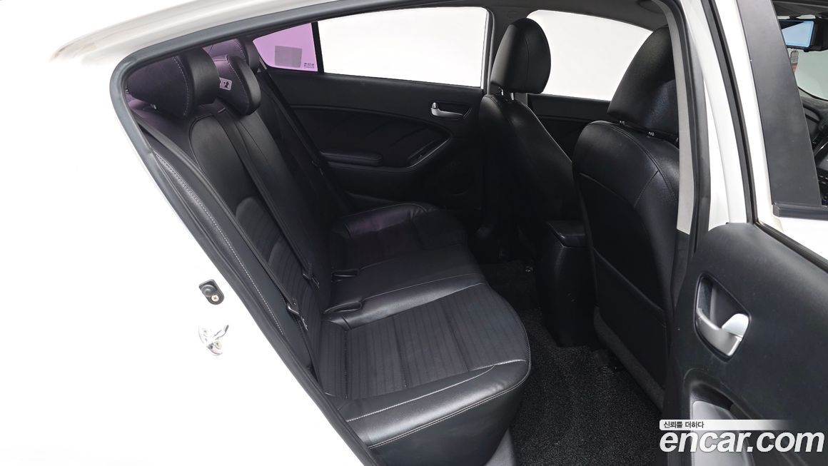 Kia K3 2018