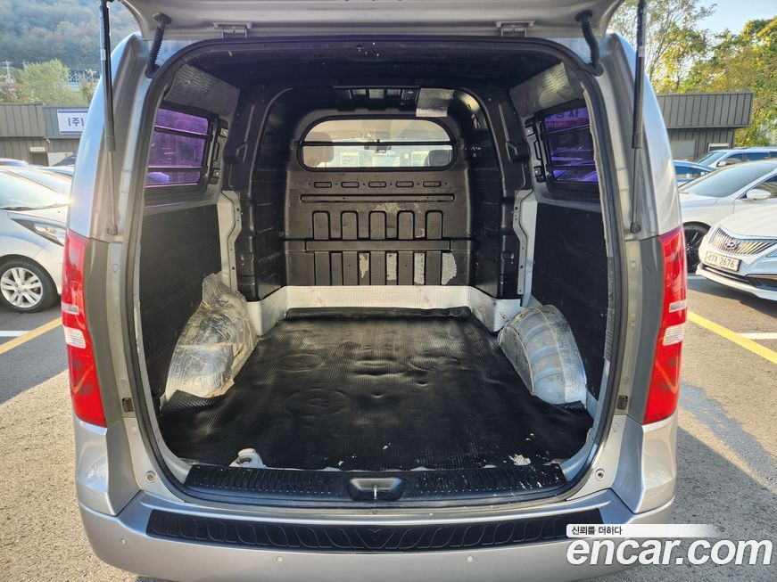 Hyundai Starex 2016