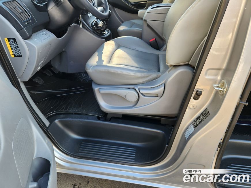 Hyundai Starex 2016