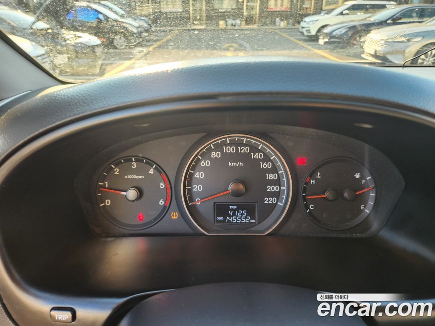 Hyundai Starex 2016