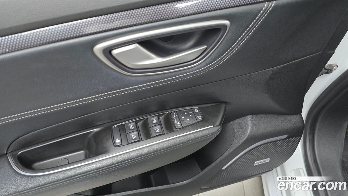 Renault-KoreaSamsung SM6 2016