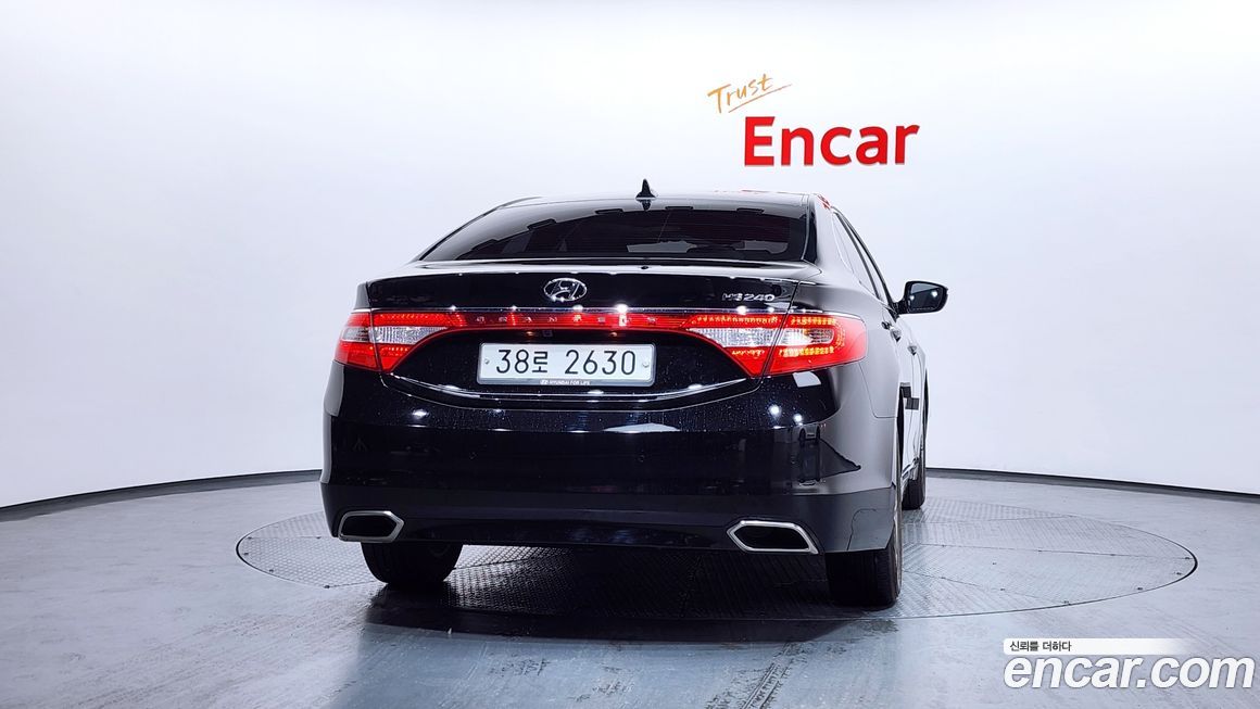 Hyundai Grandeur 2015