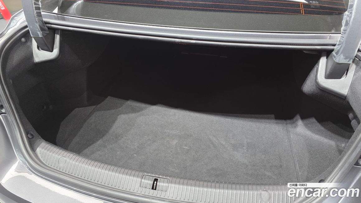 Renault-KoreaSamsung SM6 2016