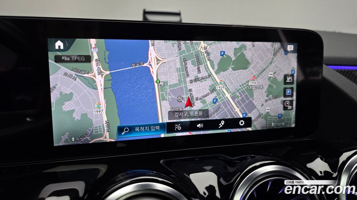 Mercedes-Benz GLA-Class 2023