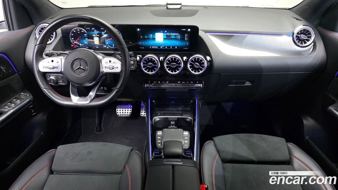 Mercedes-Benz GLA-Class 2023