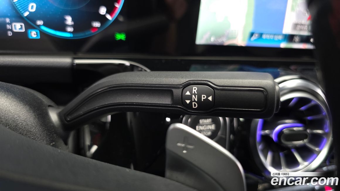 Mercedes-Benz GLA-Class 2023