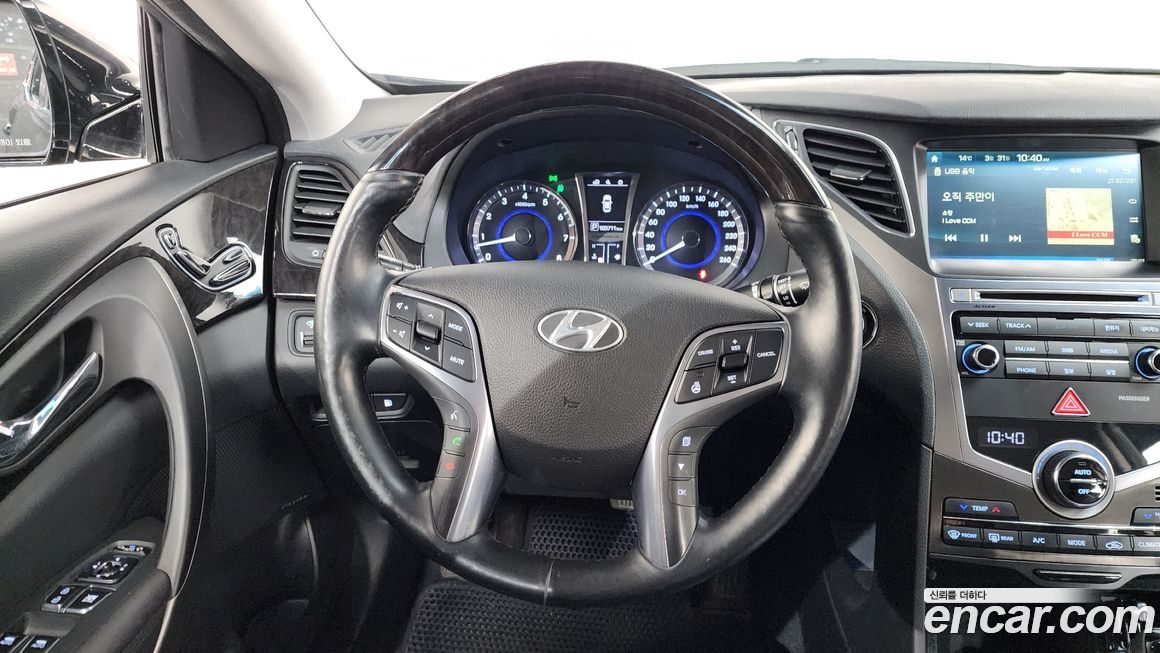 Hyundai Grandeur 2015