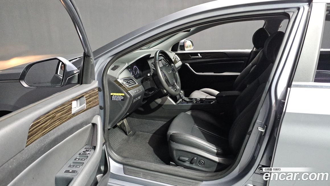 Hyundai Sonata 2016