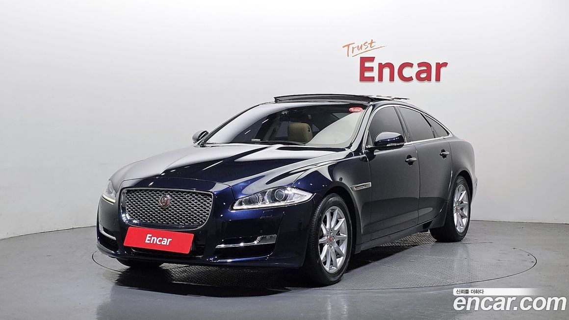 Jaguar XJ 2016