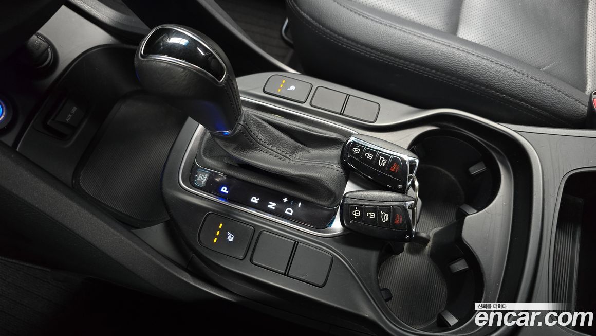 Hyundai Santafe 2015