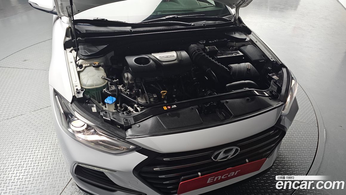 Hyundai AVANTE 2018