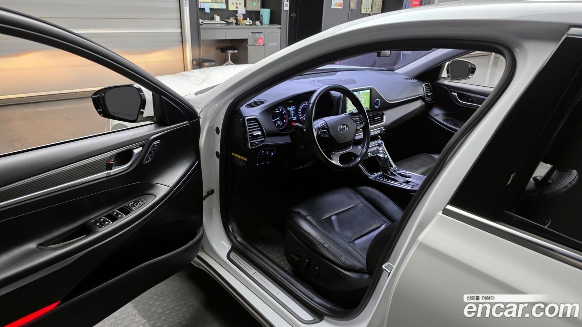 Hyundai Grandeur 2017