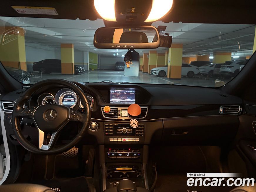 Mercedes-Benz E-Class 2014