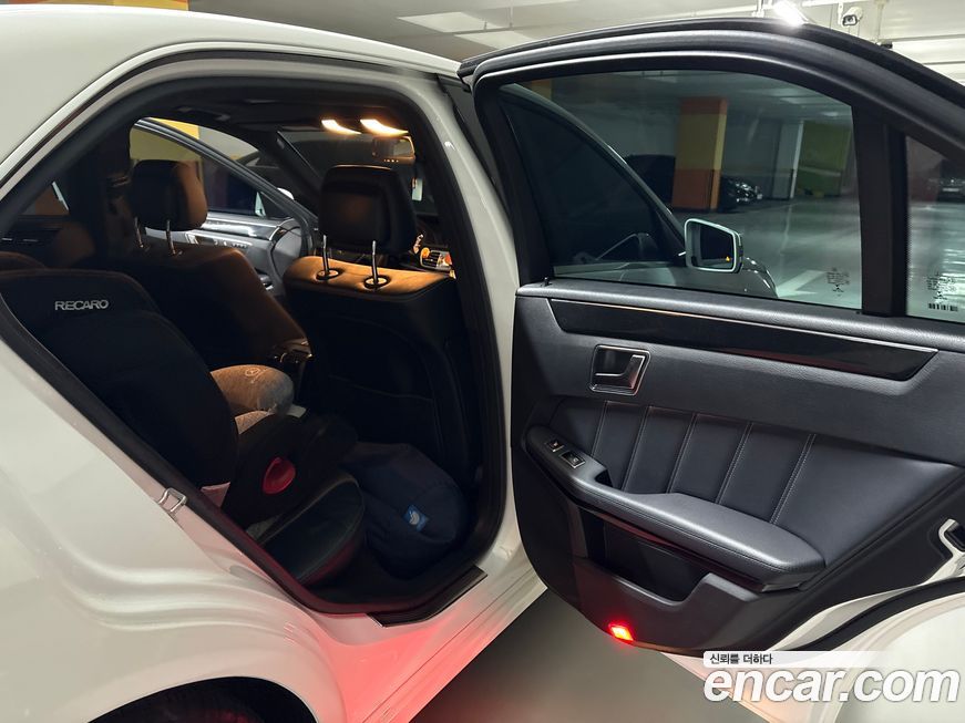 Mercedes-Benz E-Class 2014