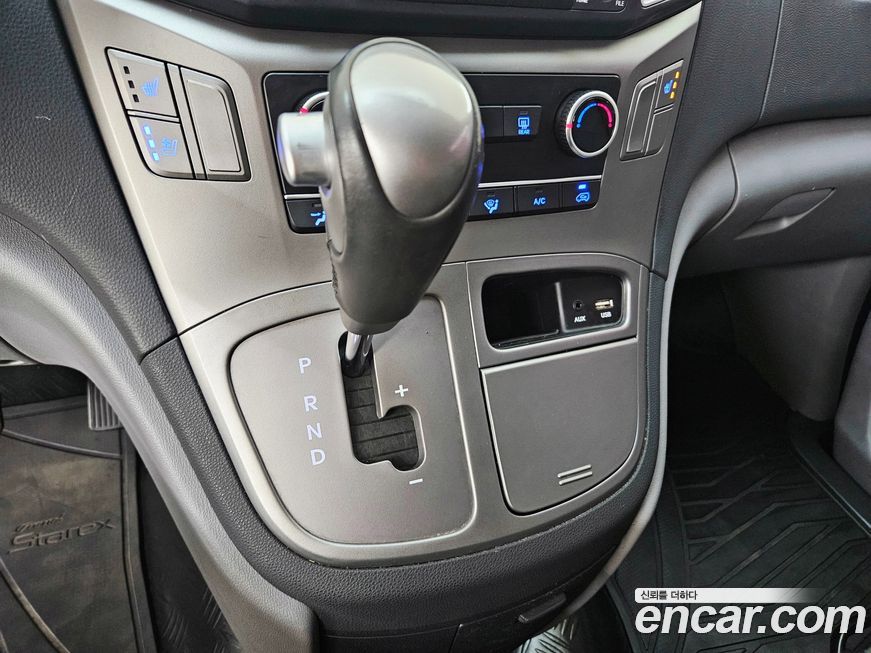 Hyundai Starex 2019