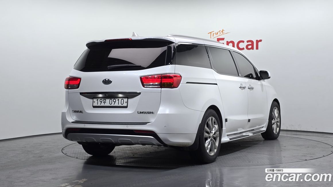 Kia Canival 2016