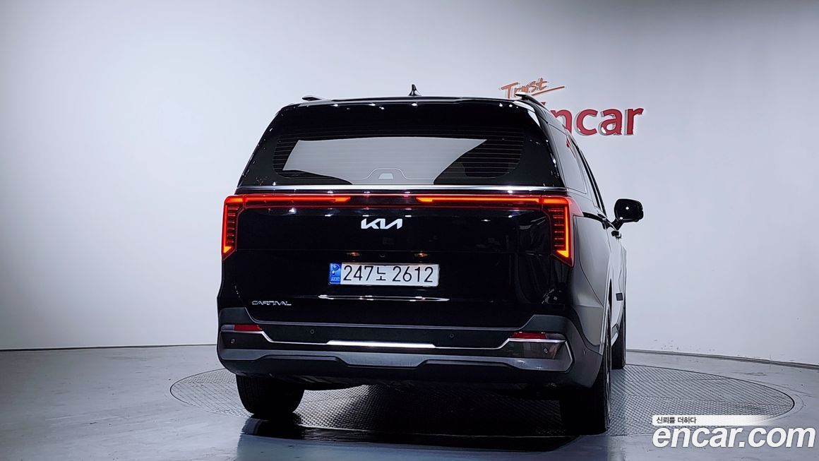 Kia Canival 2025
