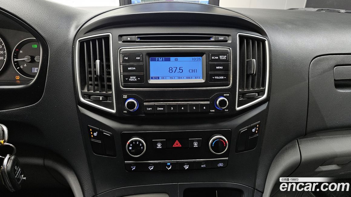 Hyundai Starex 2019