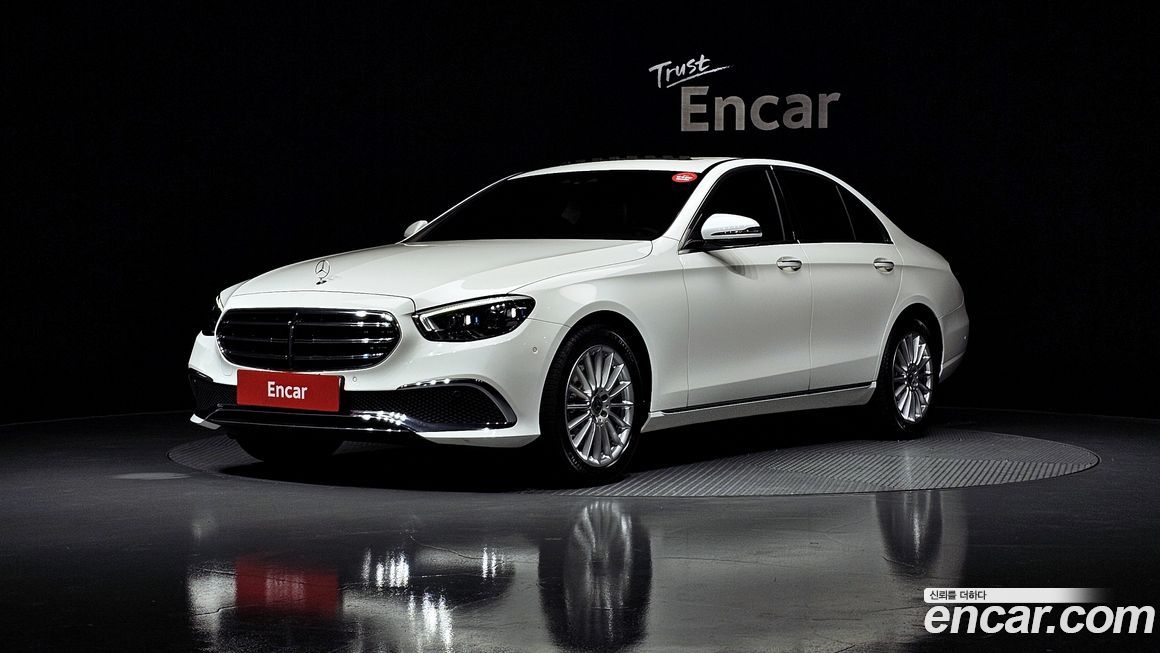 Mercedes-Benz E-Class 2021